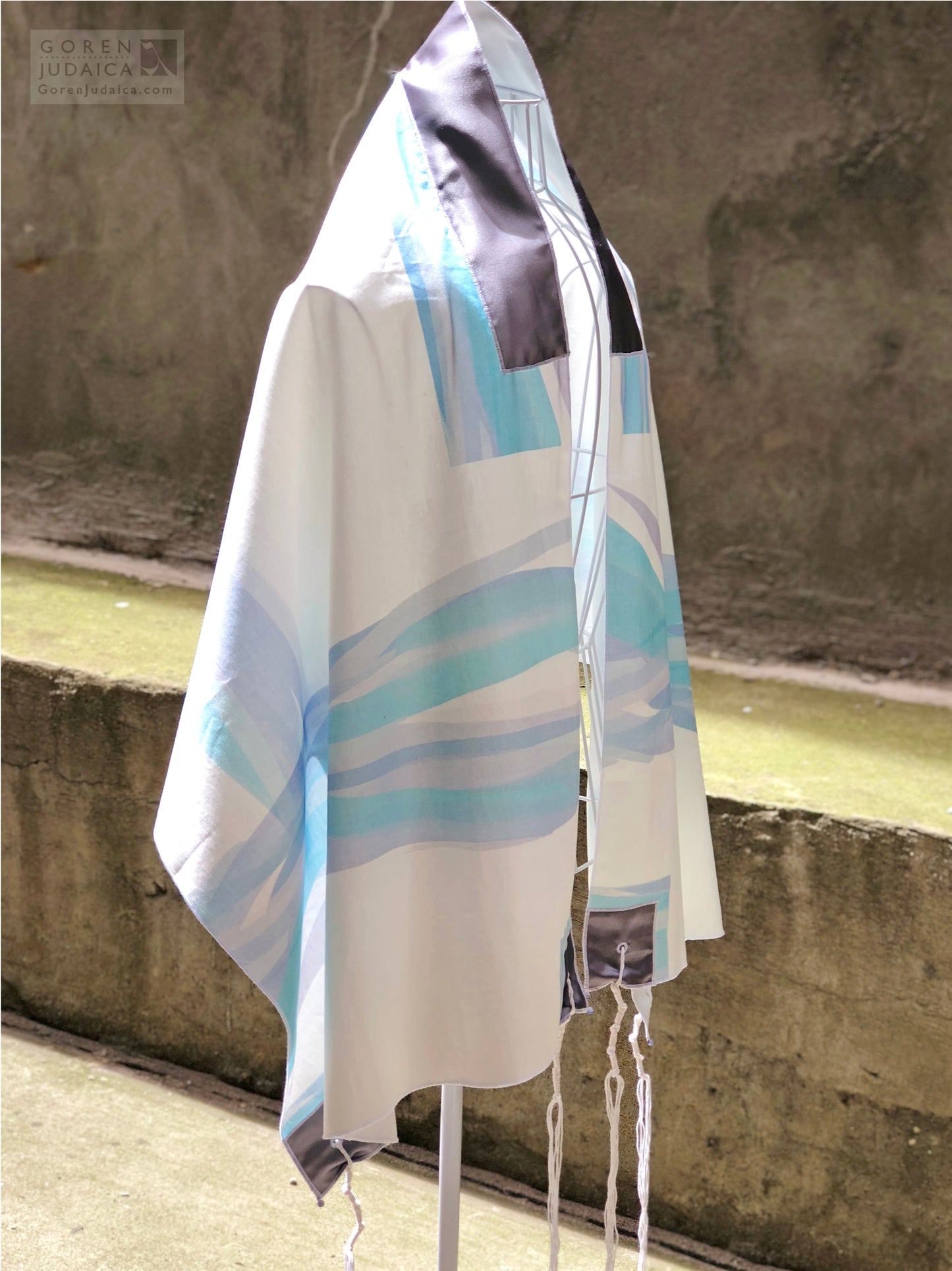 Neshamah/Mayim (Soul/Water) tallit