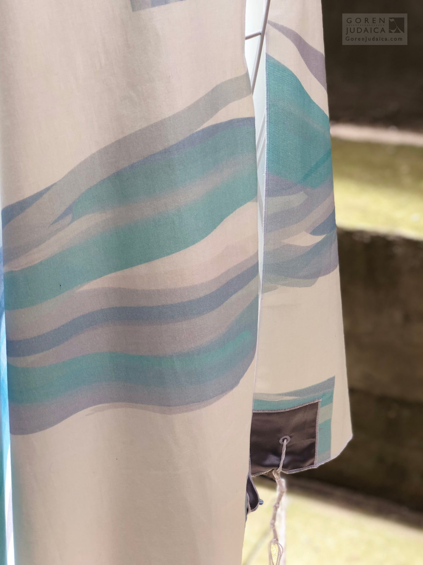 Neshamah/Mayim (Soul/Water) tallit