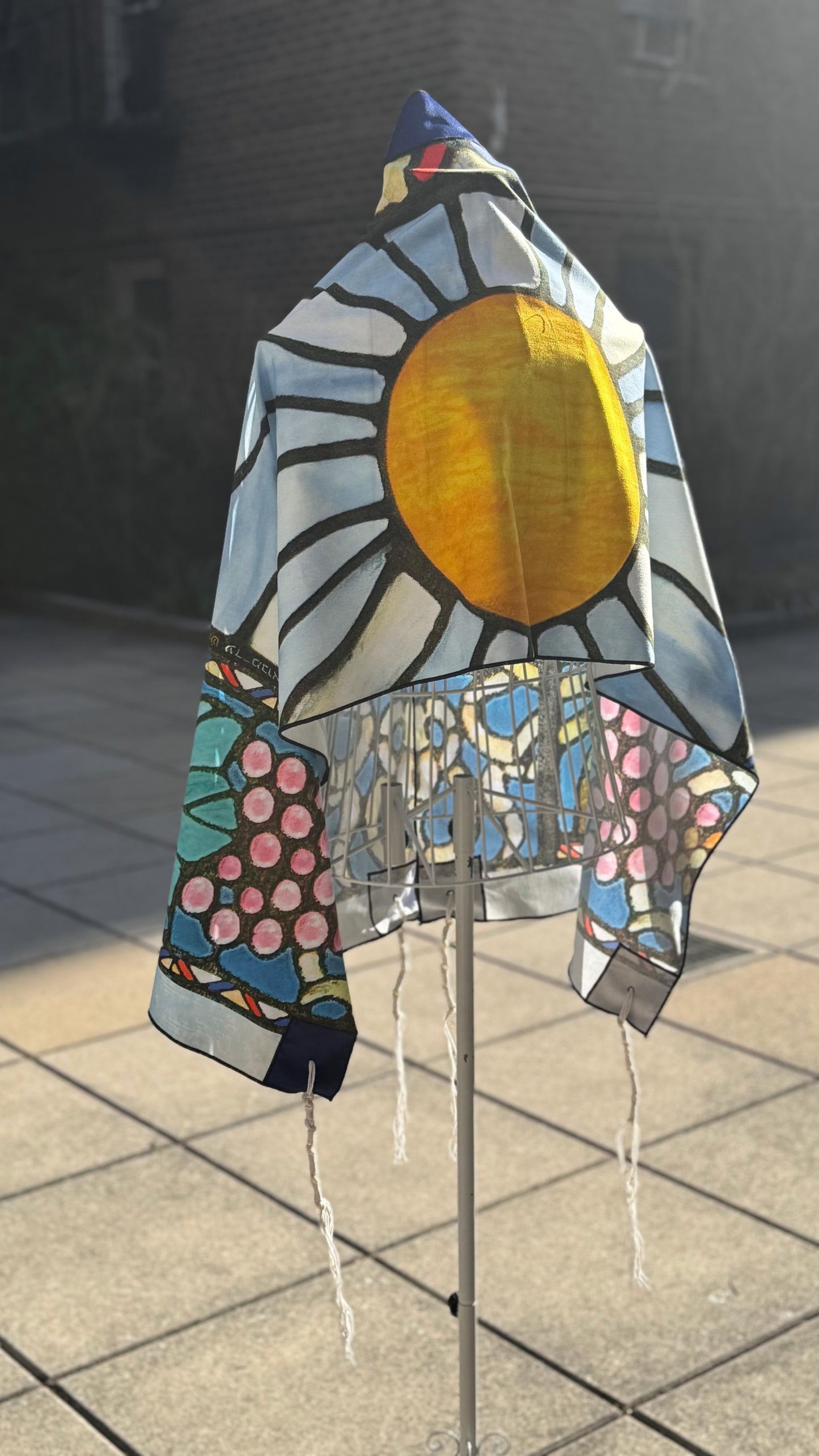 Shemesh / Sun tallit