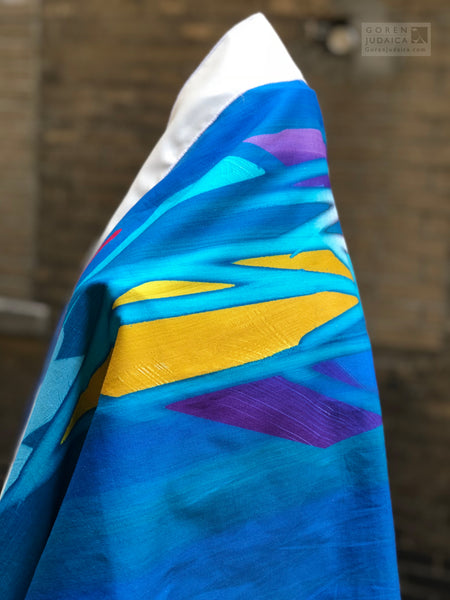 Tallit: Simu Lev / Pay Heed