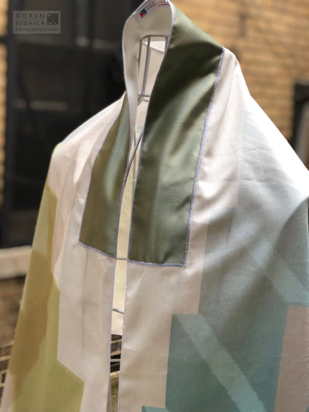 Tallit: Mah Nora / How Awesome