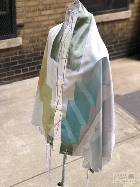 Tallit: Mah Nora / How Awesome